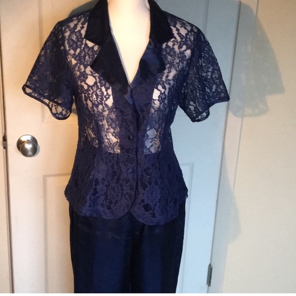 Vintage Victoria’s Secret Lace Top Pajamas - Picture 5 of 6